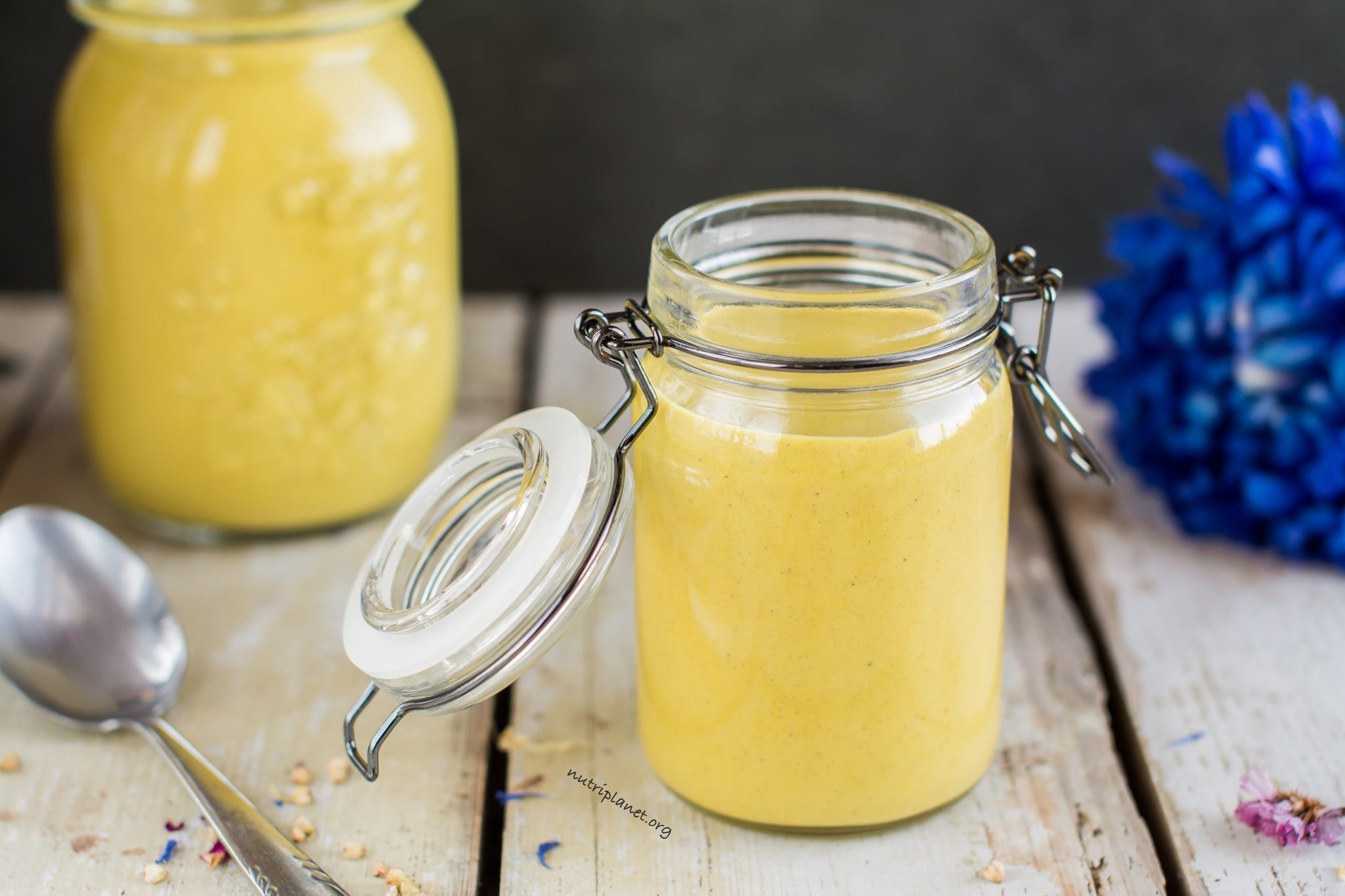 Oil-Free Vegan Salad Dressing with Tahini and Chickpeas