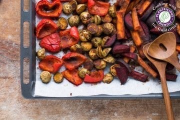 Super healthy oil-free miso roasted vegetables that make an excellent side dish to any festive gathering or brighten up your weekday meal.